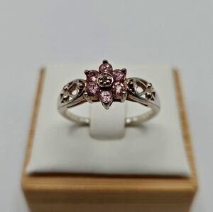 VINTAGE HAN Sterling Silver 925 Pink Stone Flower Ring Size 8.25 Helen Andrews